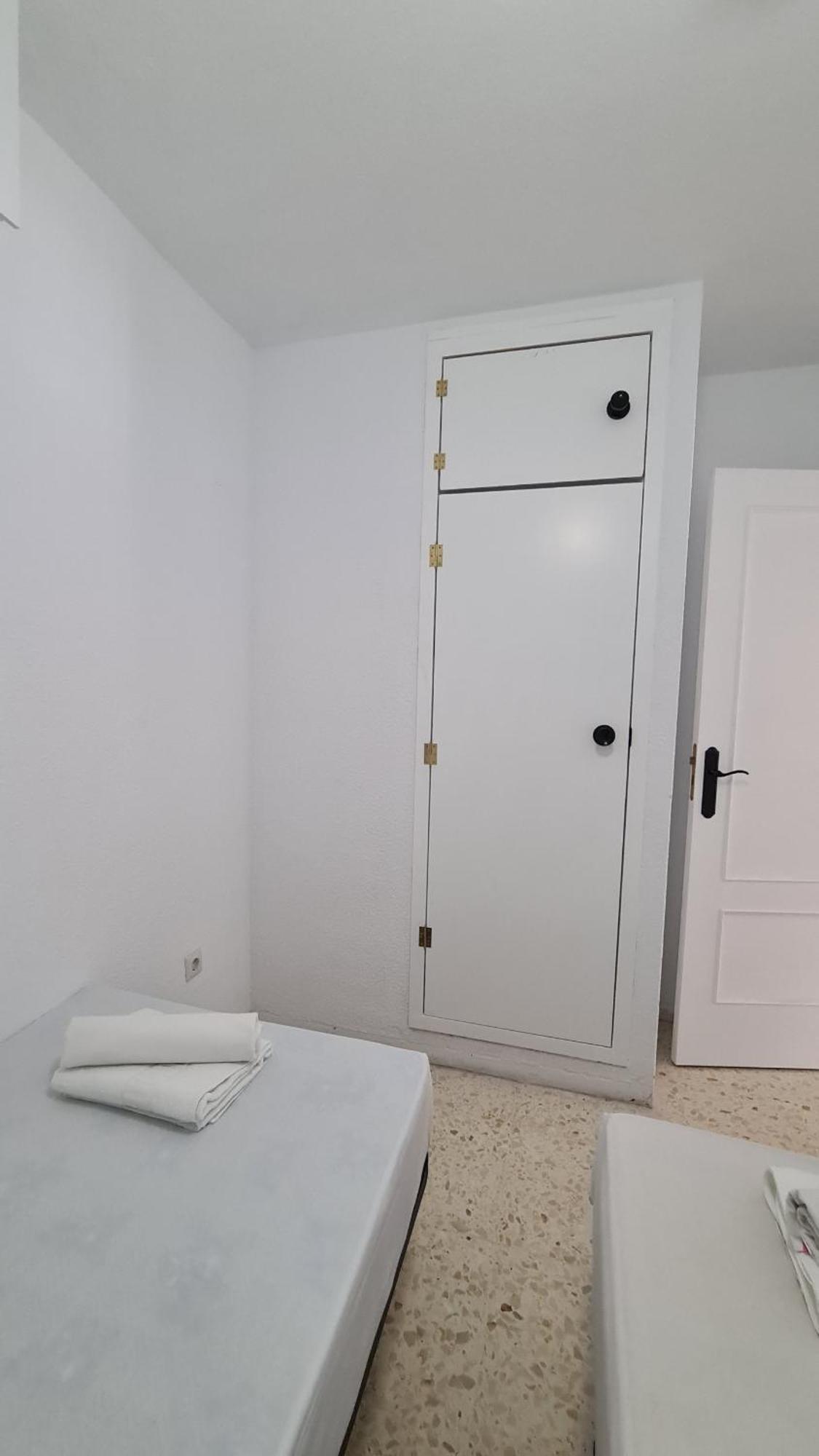 Апартаменти Apartamento Cuatro Caminos If Бенідорм Екстер'єр фото